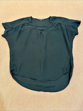 Harlowe & Graham Short Sleeve Blouse in Black